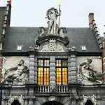 Apartment Duplex For 4 Guests In The Heart Of *